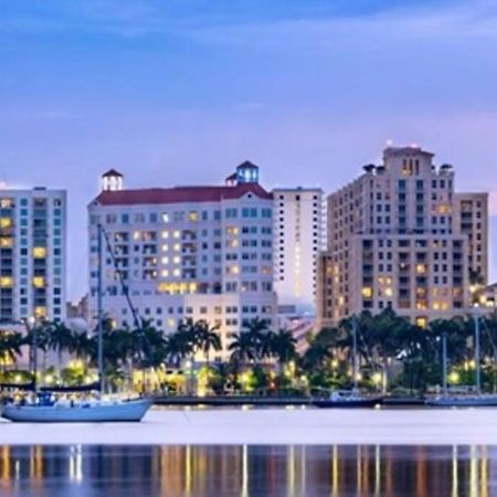 Beautiful Main House In West Palm Beach Extérieur photo