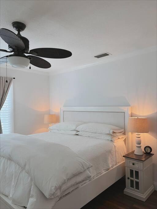 Beautiful Main House In West Palm Beach Extérieur photo